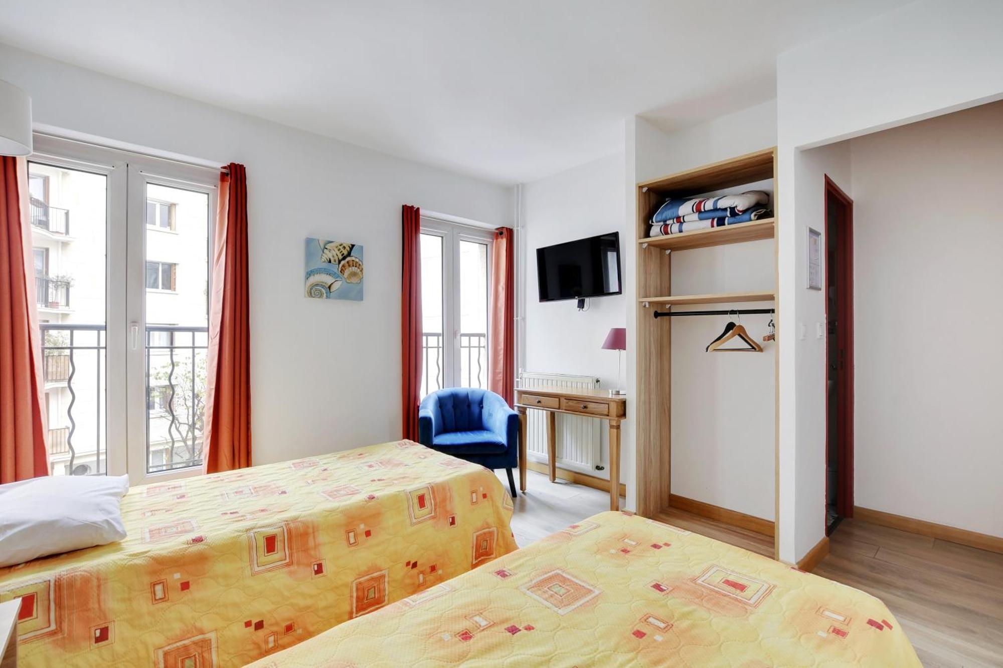 Twin Room